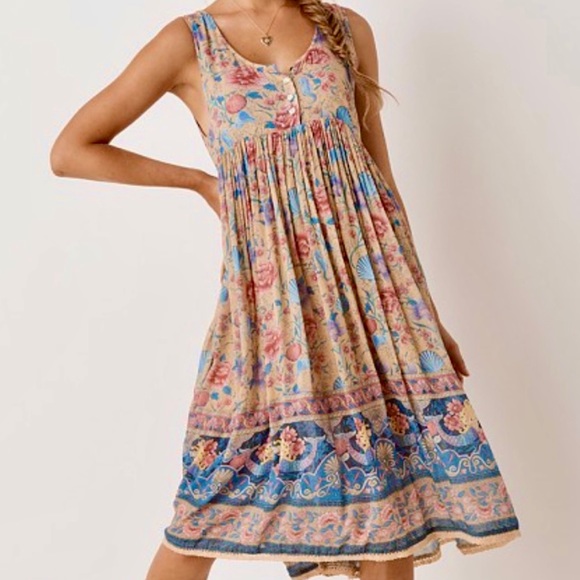 🌺🎉HP🎉🌺 NWOT Spell & The Gypsy Seashell Babydoll Midi Dress - Picture 7 of 16